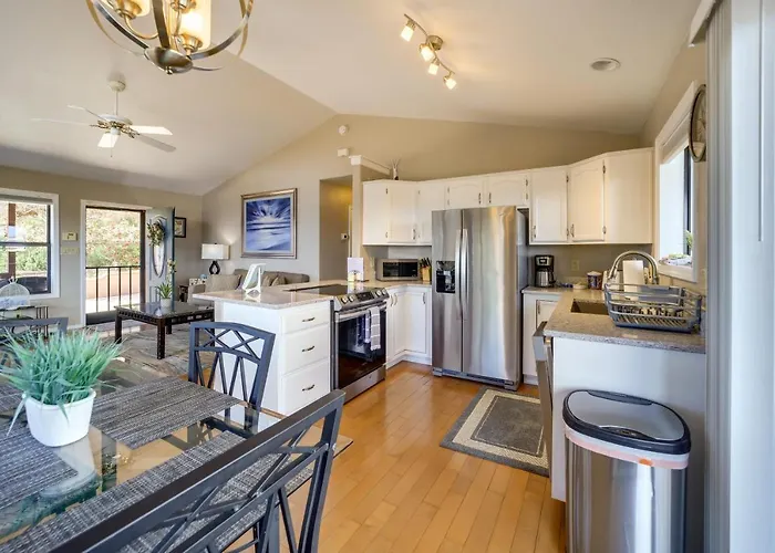 Holiday home Fire Pit & Views: 'falconcrest' In Payson!