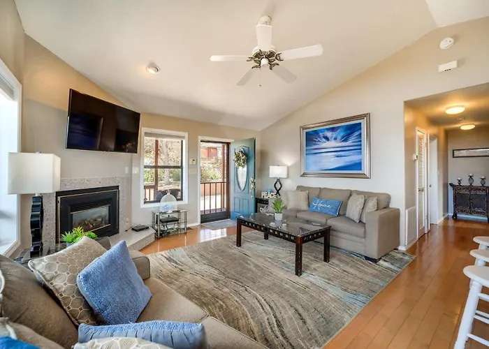 Holiday home Fire Pit & Views: 'falconcrest' In Payson! Payson