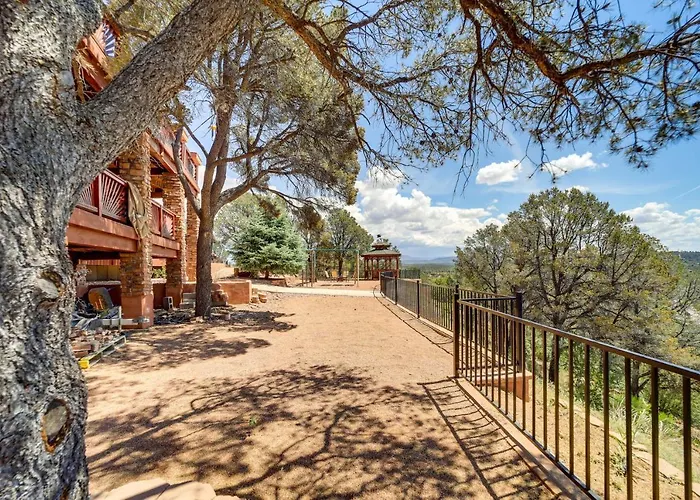 Holiday home Fire Pit & Views: 'falconcrest' In Payson! *